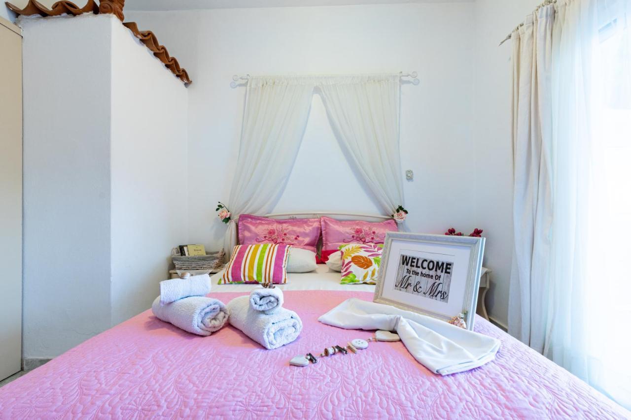 Lions Apartments Poros Town Exterior foto